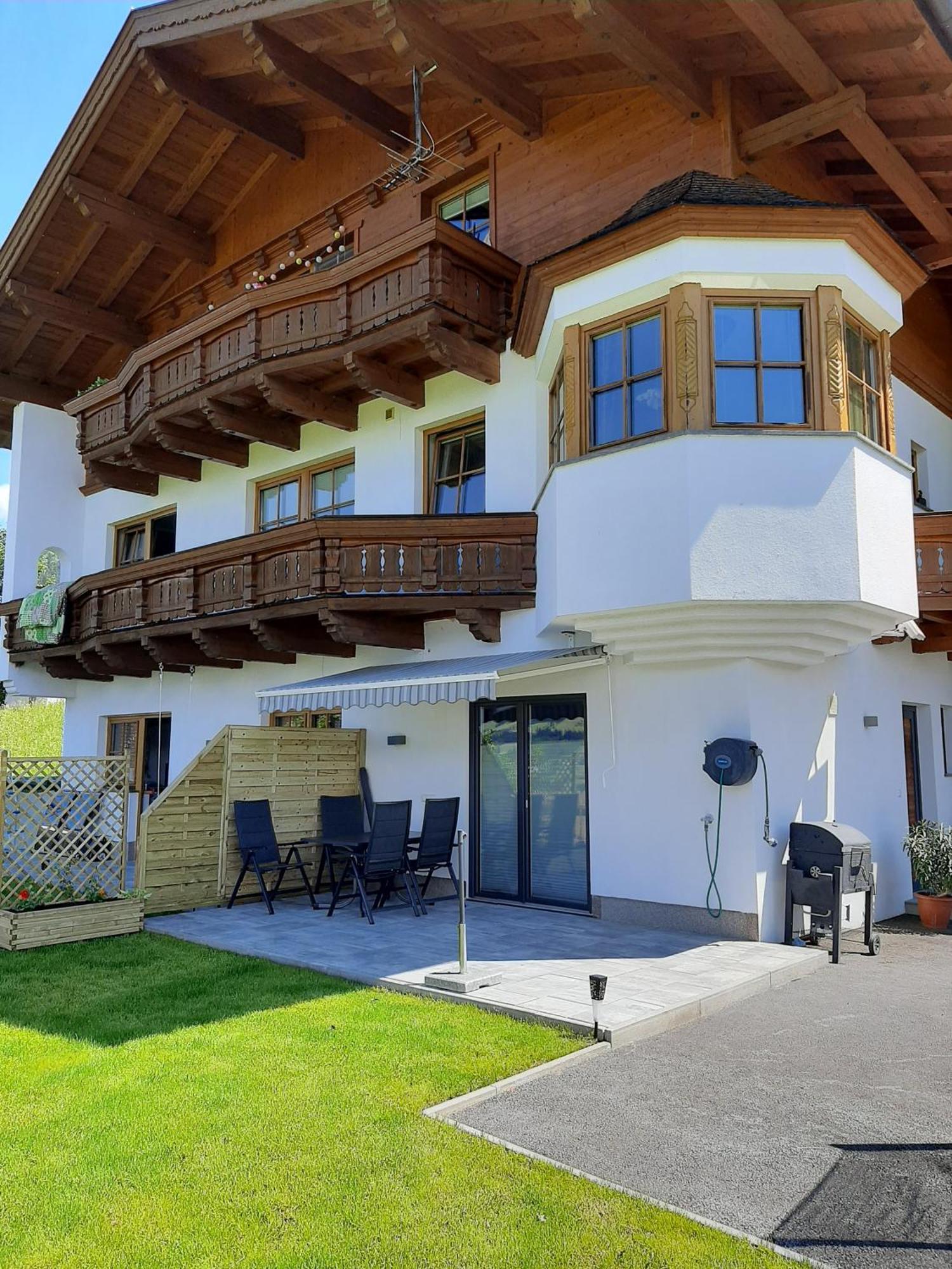 Apart Leonie Hart im Zillertal Ngoại thất bức ảnh
